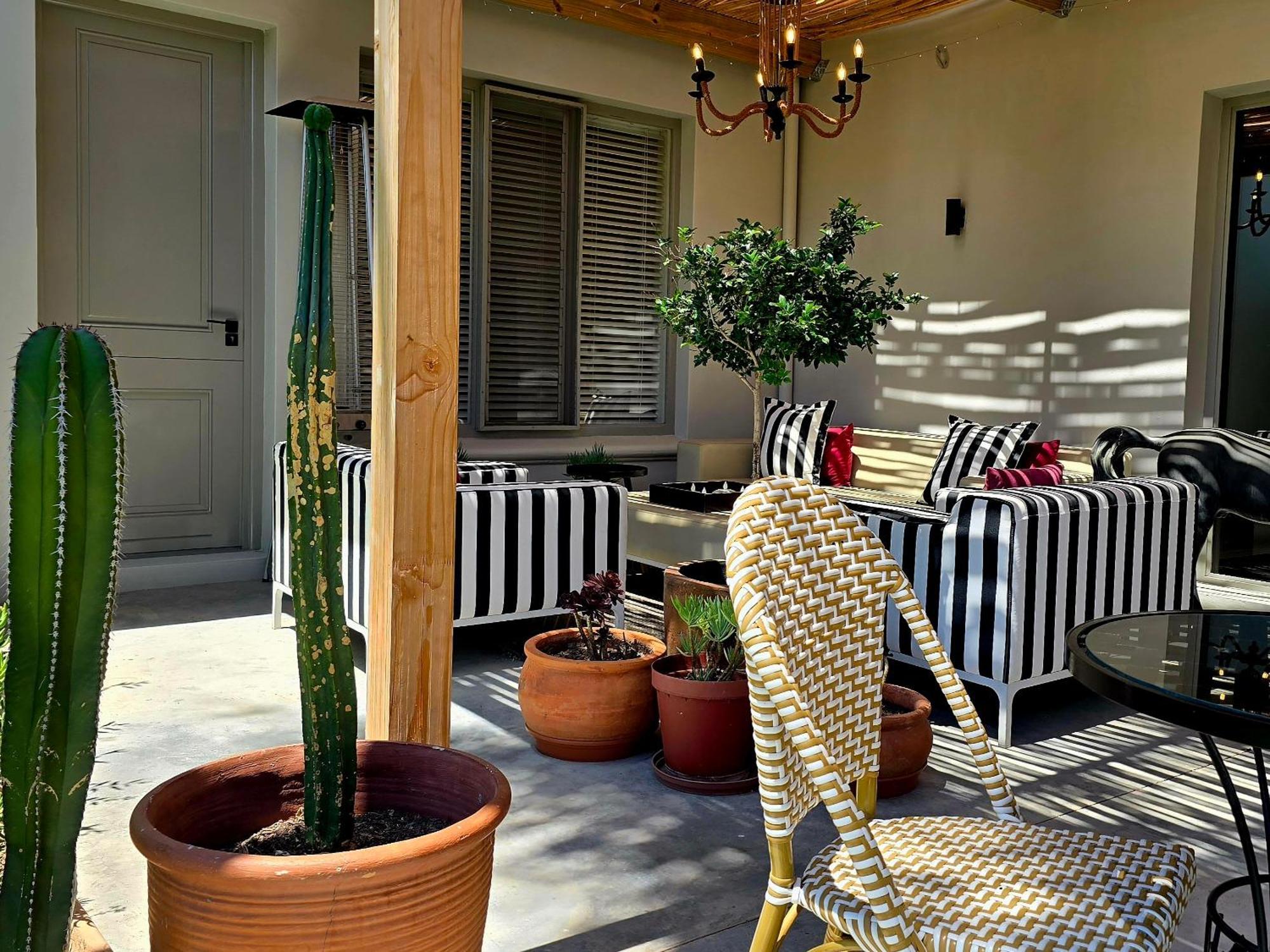 Pjure Boutique Hotel & Spa Montagu Exterior photo